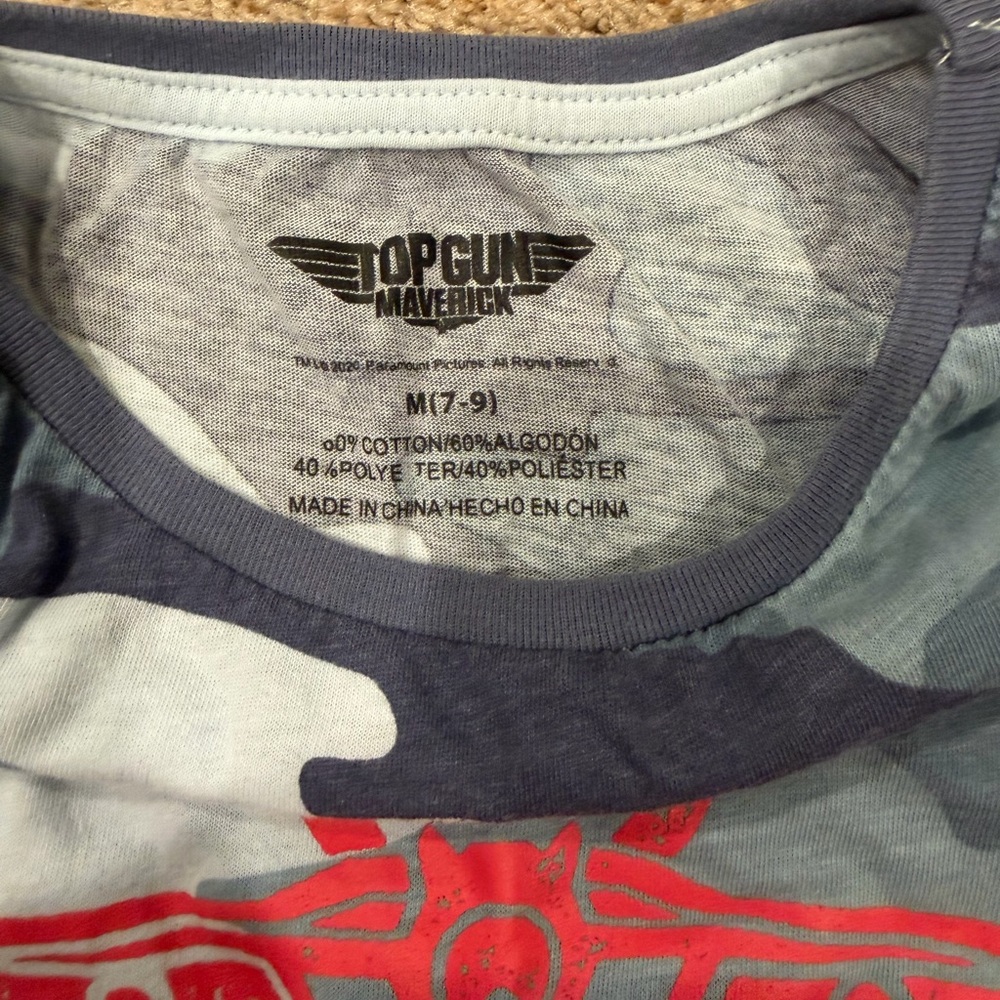 Cropped Top Gun T-Shirt - Picture 2 of 2